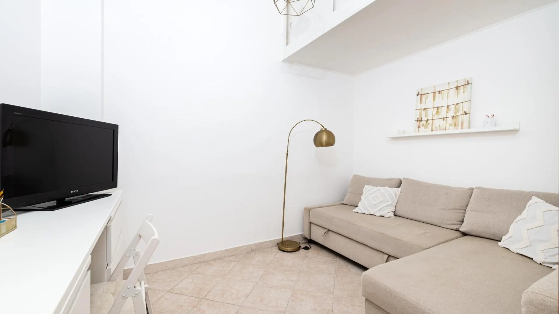 Tiny Boho Chic Apartment Lido di Ostia
